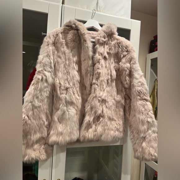 Rabbit fur jacket with hoodie - Picture 1 of 9